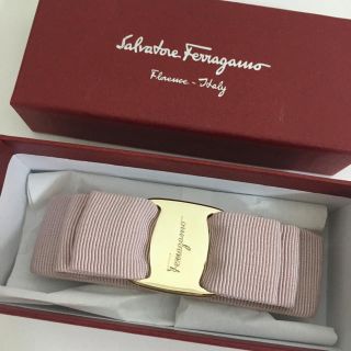 サルヴァトーレフェラガモ(Salvatore Ferragamo)のフェラガモ リボン バレッタ ピンク(バレッタ/ヘアクリップ)