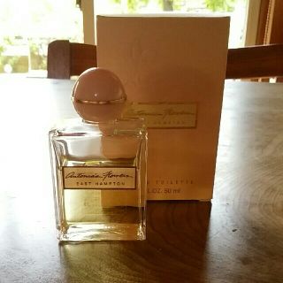 レイジースーザン(LAZY SUSAN)のアントニアズフラワーズ オードトワレ レイジースーザン 50ml  6～7割残(香水(女性用))