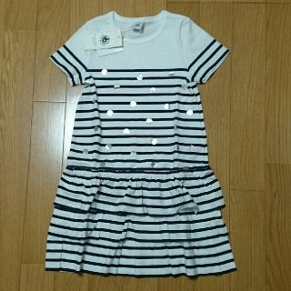 プチバトー(PETIT BATEAU)の新品 プチバトー 半袖 ボーダー マリニエール ワンピース 6a 116cm (ワンピース)