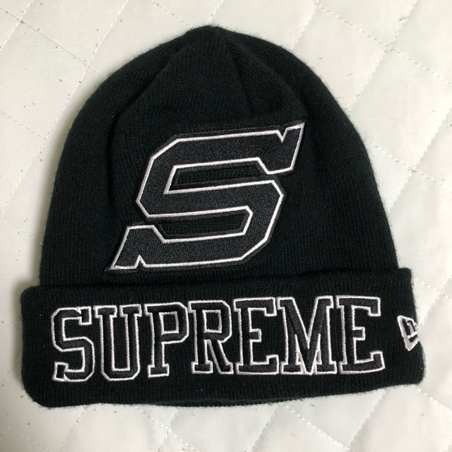 Supreme(シュプリーム)のSupreme ニット帽 メンズの帽子(ニット帽/ビーニー)の商品写真