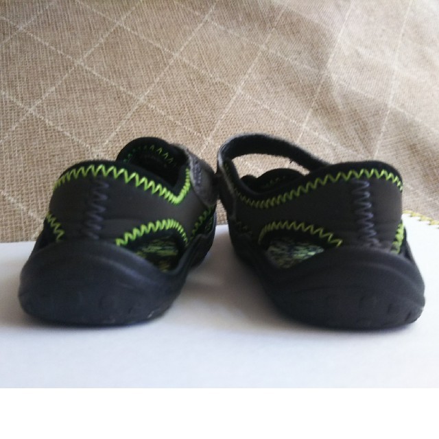 NIKE(ナイキ)の  ナイキ  子供サンダル 13センチ キッズ/ベビー/マタニティのキッズ靴/シューズ(15cm~)(サンダル)の商品写真