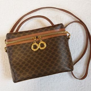 セリーヌ(celine)の美品♡CELINEセリーヌマカダム柄♡バニティ型クロスボディバッグ(ショルダーバッグ)