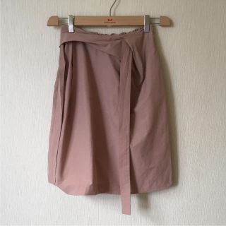 マルニ(Marni)のMARNI ピンクベージュのハリのある膝丈スカート マル二(ひざ丈スカート)