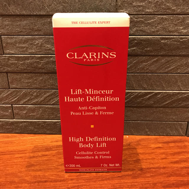 CLARINS(クラランス)のともつん様専用☆CLARINSクラランス ボディジェル コスメ/美容のボディケア(ボディクリーム)の商品写真