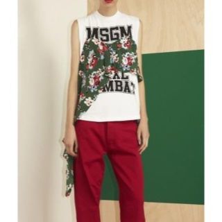 エムエスジイエム(MSGM)のMSGM ノースリーブ花柄ラッフルT Sサイズ(カットソー(半袖/袖なし))