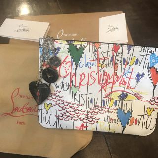 クリスチャンルブタン(Christian Louboutin)のクリスチャンルブタン クラッチバッグ ポーチ(クラッチバッグ)