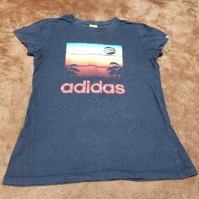 adidas(アディダス)のアディダスTシャツ レディースのトップス(Tシャツ(半袖/袖なし))の商品写真