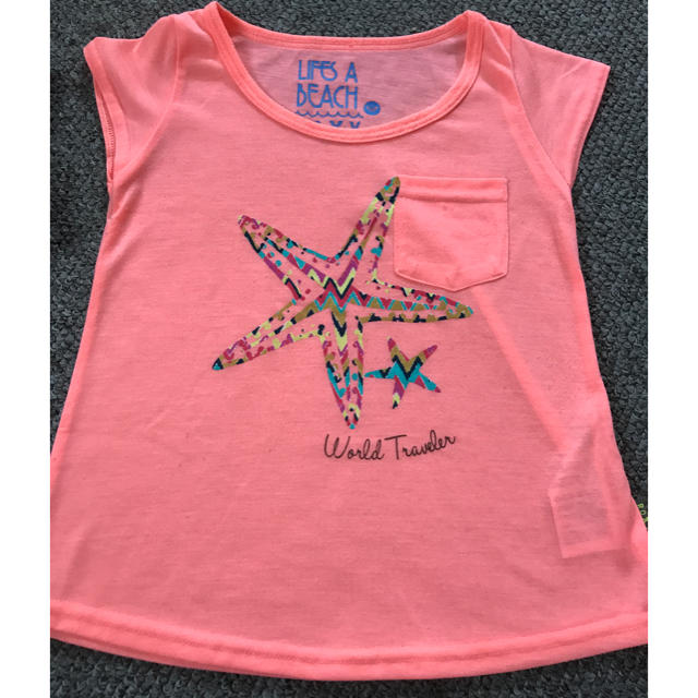 Roxy(ロキシー)のROXYロキシー Tシャツ 100 キッズ/ベビー/マタニティのキッズ服女の子用(90cm~)(Tシャツ/カットソー)の商品写真