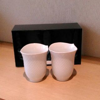 マイセン タンブラーの通販 40点 | MEISSENのインテリア/住まい/日用品 最新エルメス マイセン 波の戯れ ホワイトタンブラー 5個セット 容器
