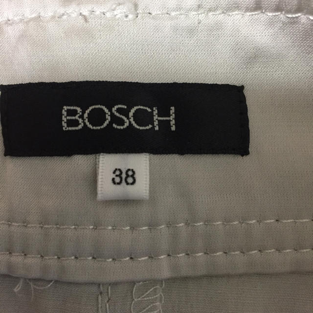 BOSCH(ボッシュ)のBOSH 七分丈パンツ  最終値下げ レディースのパンツ(クロップドパンツ)の商品写真