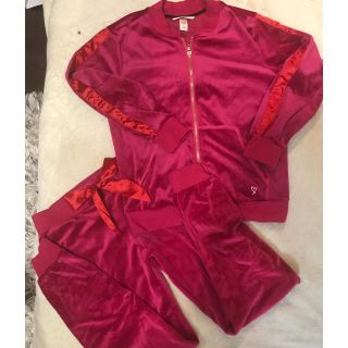 ヴィクトリアズシークレット(Victoria's Secret)の新品♡ヴィクトリアシークレット♡  スエット上下(ルームウェア)