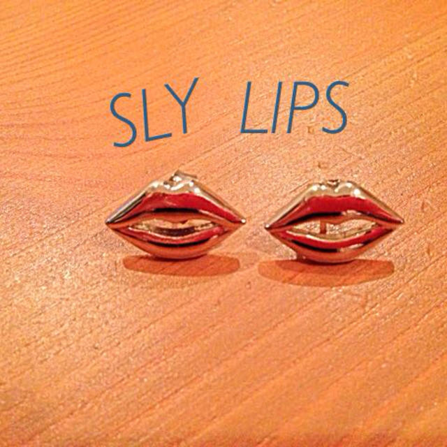 SLY(スライ)の▲SLY RIPS ピアス▲ レディースのアクセサリー(ピアス)の商品写真