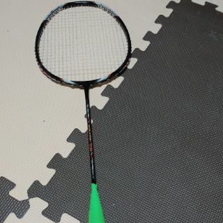 YONEX ヨネックスバドミントンラケット ボルトリック70 VOLTRIC70