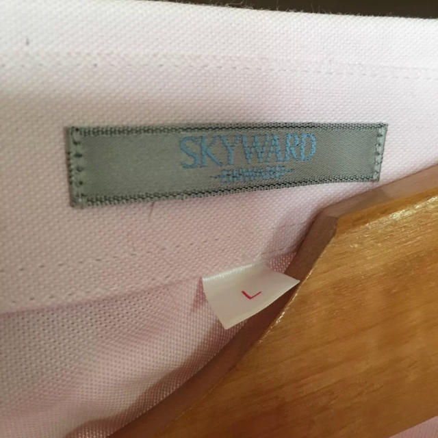 SKYWARD ピンク 半袖シャツ レディースのトップス(シャツ/ブラウス(半袖/袖なし))の商品写真