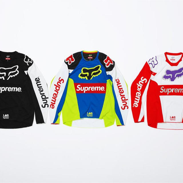 Supreme(シュプリーム)のサワさん専用 自動車/バイクのバイク(モトクロス用品)の商品写真