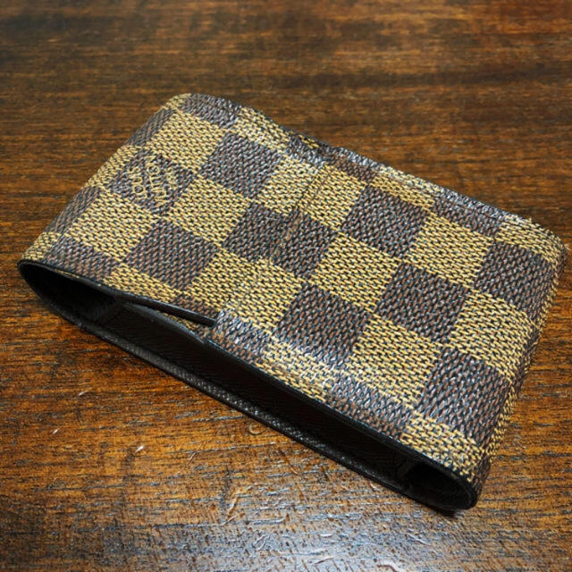 LOUIS VUITTON(ルイヴィトン)のルイヴィトンタバコケース メンズのファッション小物(タバコグッズ)の商品写真