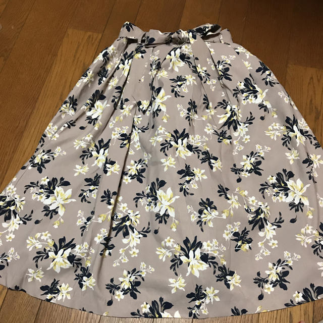 HONEYS(ハニーズ)のミディ丈スカート レディースのスカート(ロングスカート)の商品写真