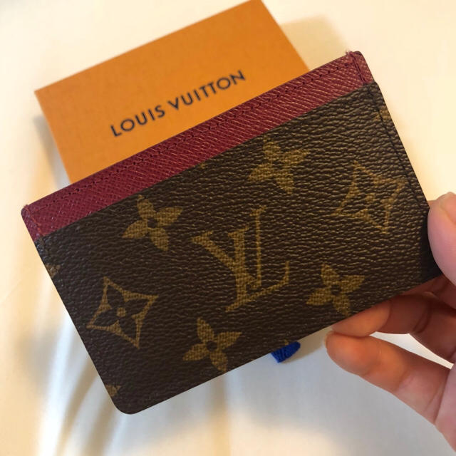 LOUIS VUITTON(ルイヴィトン)のルイヴィトン カードケース レディースのファッション小物(名刺入れ/定期入れ)の商品写真