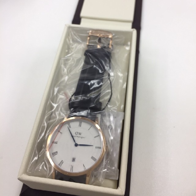 Daniel Wellington(ダニエルウェリントン)の新品 保証付♪ Daniel Wellington 1101DW Dapper メンズの時計(腕時計(アナログ))の商品写真