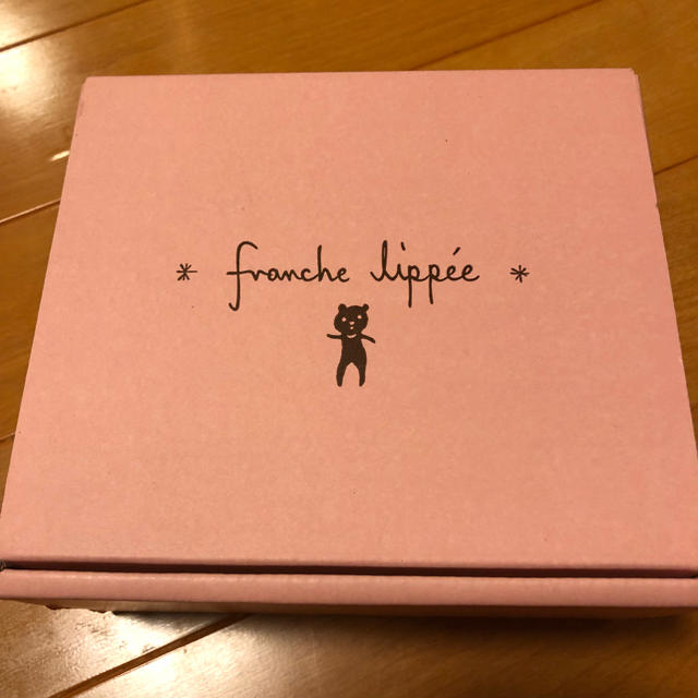 franche lippee(フランシュリッペ)のSALE ノベルティ ダンシングクマコップ インテリア/住まい/日用品のキッチン/食器(グラス/カップ)の商品写真