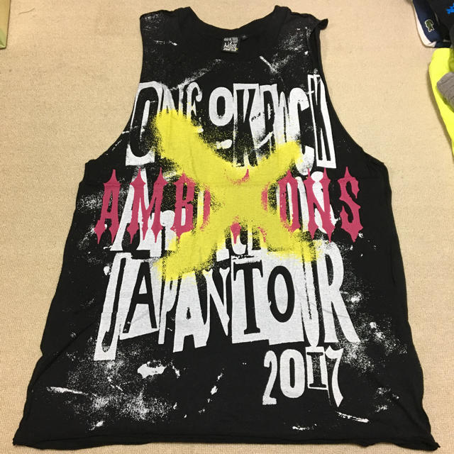 ONE OK ROCK(ワンオクロック)のONE OK ROCK バンドＴシャツ メンズのトップス(Tシャツ/カットソー(半袖/袖なし))の商品写真