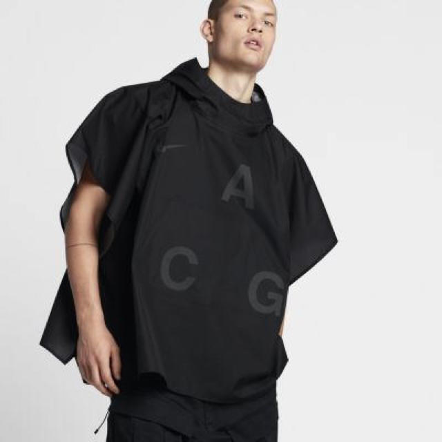 NIKE(ナイキ)のNIKE LAB ACG PONCHO メンズのジャケット/アウター(ポンチョ)の商品写真