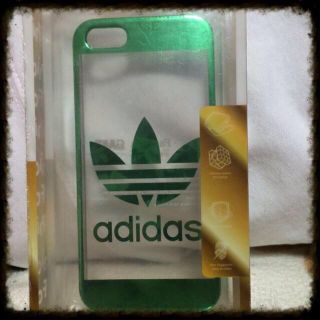 アディダス(adidas)のiPhone5/5sケース(その他)