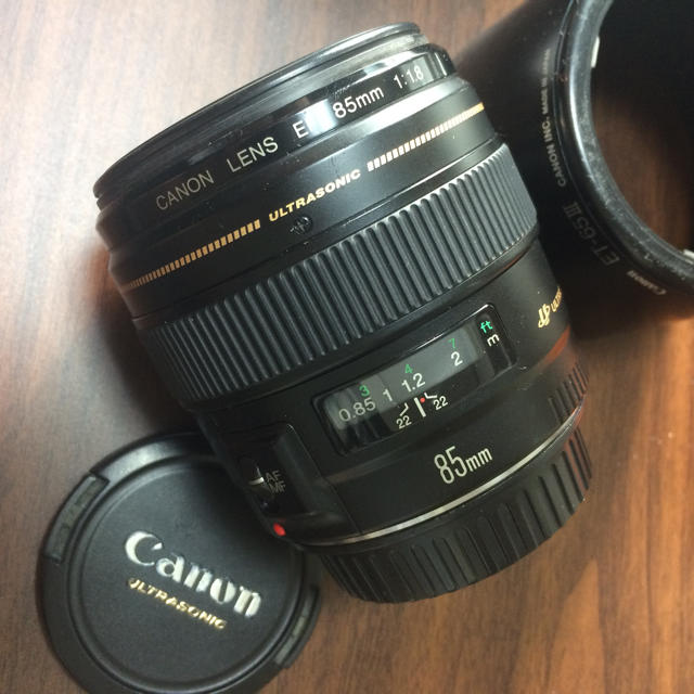 Canon 85mm f1.8 キャノンカメラ