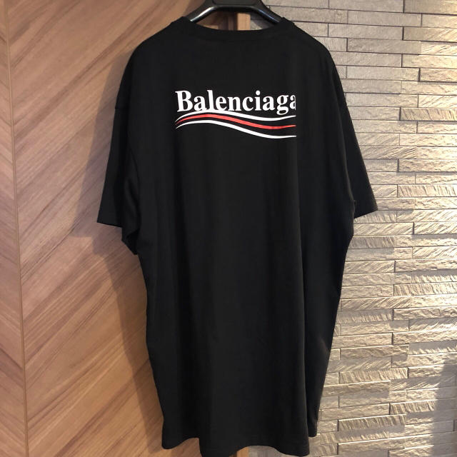 確実正規品❣早い者勝ち❣BALENCIAGA ロゴ Ｔシャツ - Tシャツ ...