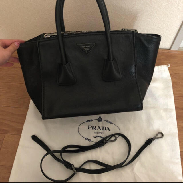 PRADA♡グレースカーフ2WAY バッグ