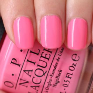 オーピーアイ(OPI)のOPI ネイルポリッシュ Kiss Me I’m Brazilian A68(マニキュア)