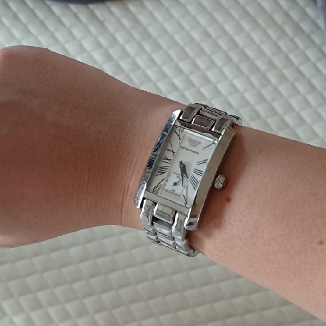 Emporio Armani(エンポリオアルマーニ)のエンポリオ・アルマーニ☆腕時計 レディースのファッション小物(腕時計)の商品写真