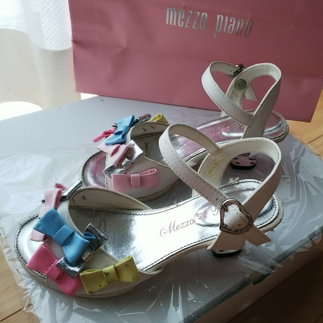 mezzo piano - メゾピアノ サンダル 19cmの通販 by shop|メゾピアノ