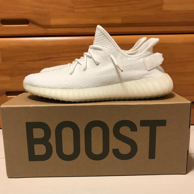 adidas(アディダス)のYeezy boost 350 v2 cream white 27.5cm  メンズの靴/シューズ(スニーカー)の商品写真