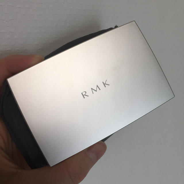 RMK(アールエムケー)のRMK UVパウダーファンデーション （レフィル） コスメ/美容のベースメイク/化粧品(ファンデーション)の商品写真