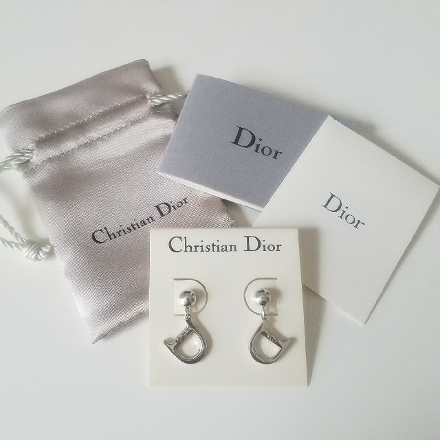 Christian Dior - 美品♡Christian Dior♡ピアス♡付属品ありの通販 by RR's shop｜クリスチャンディオールならラクマ