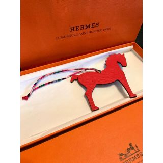 エルメス(Hermes)の入手困難 レア ルーブル店購入 エルメス プティアッシュ チャーム ウマ(チャーム)