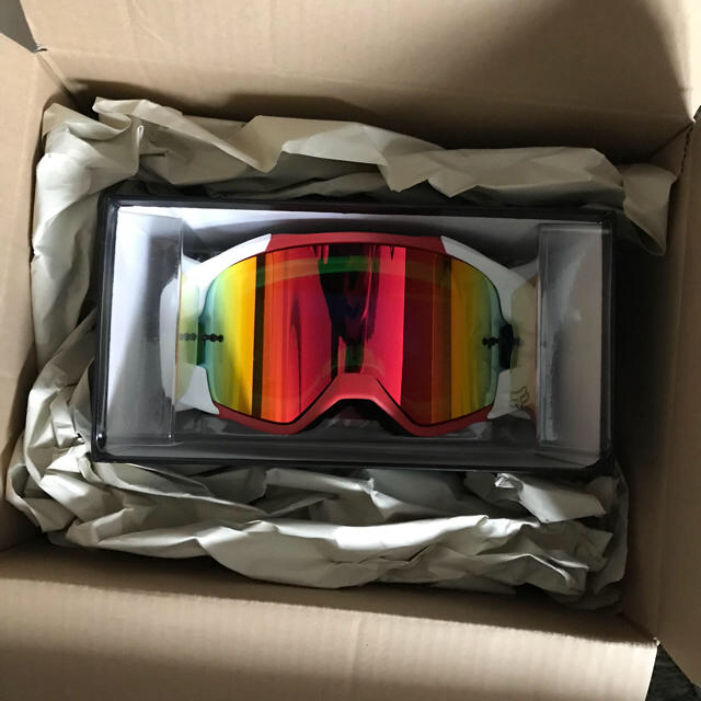 Supreme(シュプリーム)の新品 supreme fox racing goggles multi  自動車/バイクのバイク(装備/装具)の商品写真