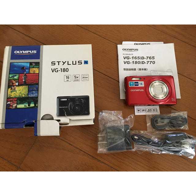 OLYMPUS(オリンパス)のOLYMPUS デジタルカメラ メタル赤色   スマホ/家電/カメラのカメラ(コンパクトデジタルカメラ)の商品写真