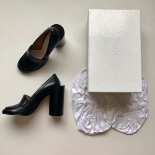 マルタンマルジェラ(Maison Martin Margiela)のお値下げ新品【マルジェラ】ローファー風レザーパンプス(ハイヒール/パンプス)