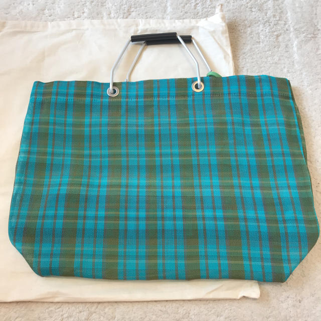 Marni(マルニ)の新品 ♡ マルニフラワーカフェ ストライプトートバッグ  チェック レディースのバッグ(トートバッグ)の商品写真