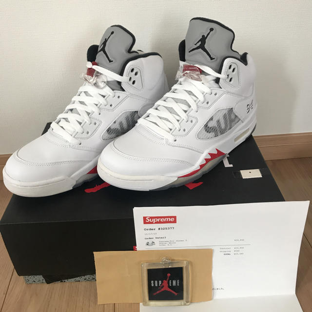 supreme  AIR JORDAN 5