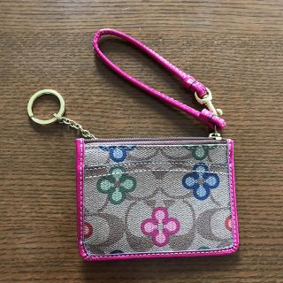 コーチ(COACH)のcoach キーチェーン付きカードケース(名刺入れ/定期入れ)