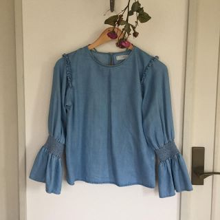 ザラ(ZARA)のZARA トップス(カットソー(長袖/七分))