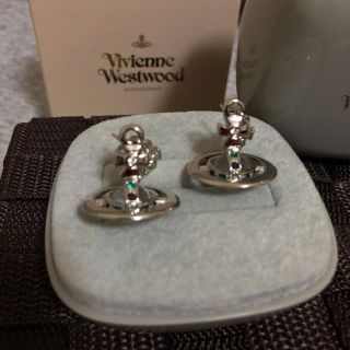 ヴィヴィアンウエストウッド(Vivienne Westwood)のＶｉｖｉｅｎｎｅ Ｗ ｅｓｔｗｏｏｄ タイニ－オ－ブピアス(未使用品）②(ピアス)