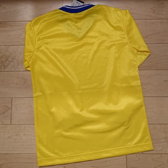 UMBRO(アンブロ)の新品 umbro アンブロ ゲームシャツ 140 スポーツ/アウトドアのサッカー/フットサル(ウェア)の商品写真