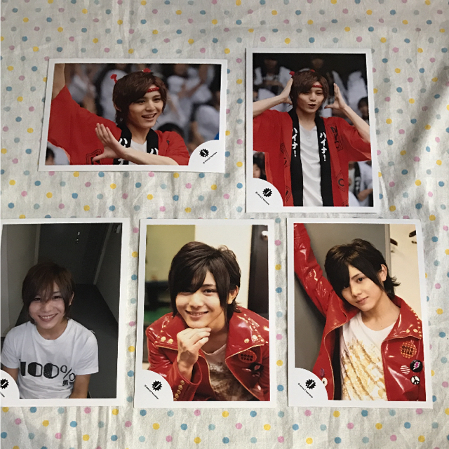 Hey! Say! JUMP(ヘイセイジャンプ)のHey! Say! JUMP エンタメ/ホビーのタレントグッズ(男性タレント)の商品写真