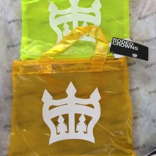 ロデオクラウンズ(RODEO CROWNS)の完売‼︎RODEOCROWNSビニールトートバック プールバック新品タグ付き(トートバッグ)