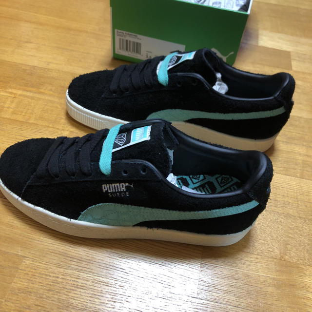 PUMA(プーマ)のプーマ  puma スエード ダイアモンド レディース 22.5センチ レディースの靴/シューズ(スニーカー)の商品写真