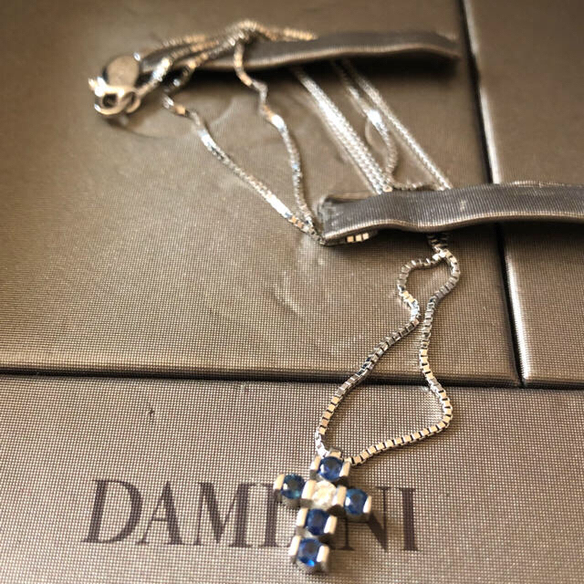 Damiani(ダミアーニ)の※ちびさな様専用※値下げ！ダミアーニ ネックレス レディースのアクセサリー(ネックレス)の商品写真